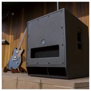 Subwoofer Activo 15 Pulgadas Yamaha DXS15 MKII DSP 1020W