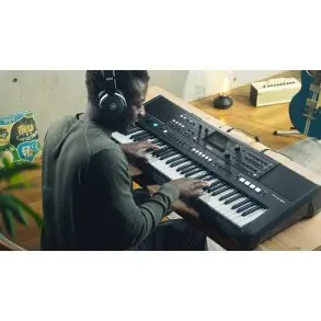 Teclado Sensitivo 61 Teclas Yamaha PSRE483