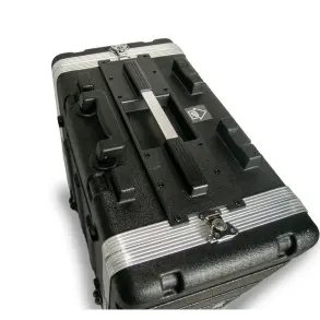 Rackera con Ruedas 6 Unidades Ross Pa 6UW-17-ABS