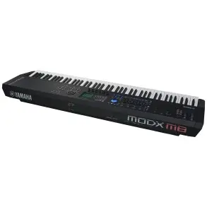 Sintetizador Yamaha MODXM8 88 Teclas Pesadas Accion Martillo