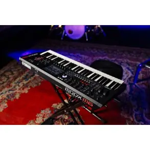 Teclado Sintetizador Yamaha Avanzado De 61 Teclas Modxm6