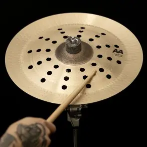 Platillo Sabian 14" Holy China Aa Sabian 21416Cs