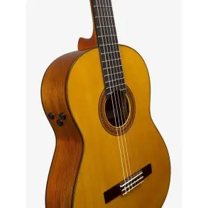 Guitarra Transacústica Yamaha CGTA