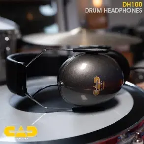 Auriculares con aislamiento para bateristas - Transductores de 50 mm Cad DH100