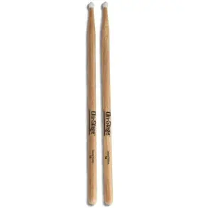 Palillos para bateria 5B Hickory Punta de Nylon On Stage HN5B