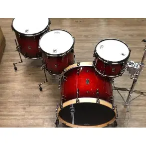 Bateria Mapex Black Panther Desing Lab Cherry Bomb