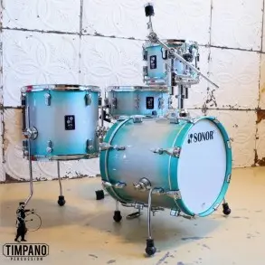 Bateria Sonor Aq2 "Safari" Maple Aqua Silver Burst