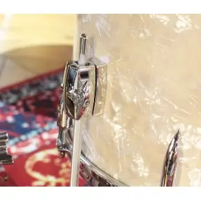BATERIA SONOR VINTAGE Bombo Ciego VINTAGE WHITE