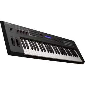 Sintetizador Yamaha De 49 Teclas Performance MX49 BK