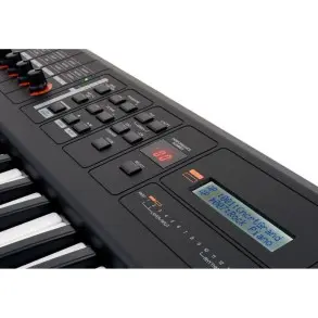 Sintetizador Yamaha De 49 Teclas Performance MX49 BK