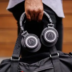 Auricular Audio Technica Cerrado con Bluetooth ATH-M50XBT