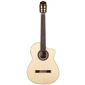 Guitarra Clásica Córdoba GK Studio Con Fishman EQ Y Funda
