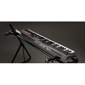 Teclado Korg Sintetizador Kross2 61teclas Sensitivo