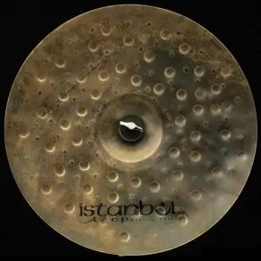 Platillo Istanbul Agop XIST Dry Dark Crash 17"
