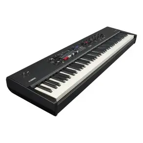 Teclado Sintetizador Yamaha De 88 Teclas YC88