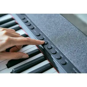 Teclado Casio CT-S1 5 Octavas - Sensitivo Bluetooth - USB CasioTone Color Negro