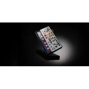 Sintetizador Korg Volca Modular Analogico Semi Modular