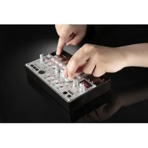 Sintetizador Korg Volca Bass Analogico De Bajos