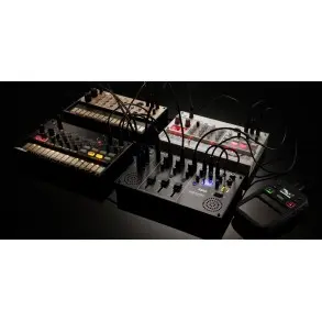Mixer Korg Volca Mix de 4 Canales Con Parlantes