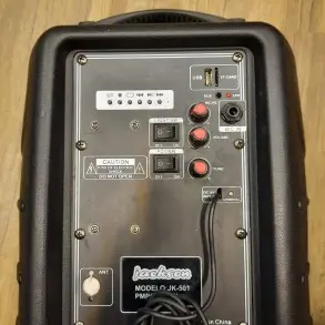 Bafle Activo Con Luces Jackson De 12" OUTLET