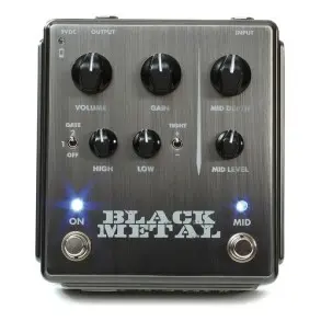 Pedal de Distorsión Egnater BLACK METAL