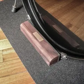 Alfombra Bateria Reforzada Goma Antideslizante + Freno Bombo | 1 x 1,40 Metros
