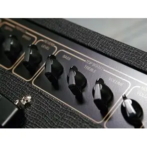 Amplificador De Guitarra Vox Ac15c2 Valvular 15 Wgreenback