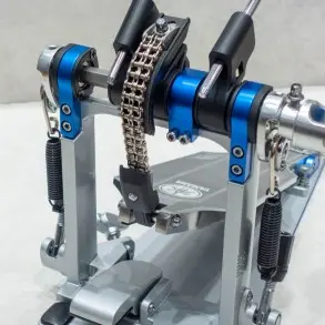 Doble Pedal Para Bombo De Bateria Yamaha DFP9C