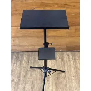 Soporte Trípode Multiuso Para Notebook + Bandeja Csa Rs101