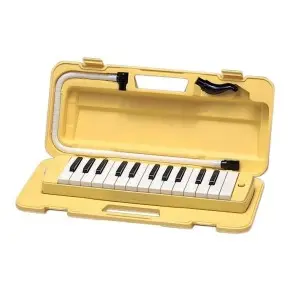 Flauta Melodica Yamaha 25 Teclas Con Estuche Rigido Boquilla