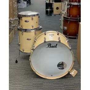 Bateria Pearl Decade Maple 3 Cuerpos Satin Gold Meringue