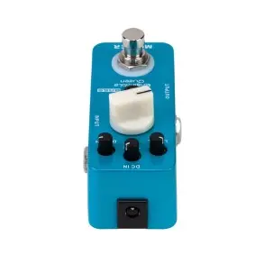 Micro Pedal MOOER ENSEMBLE QUEEN Chorus Análogo para Bajo