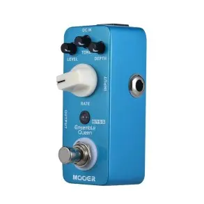 Micro Pedal MOOER ENSEMBLE QUEEN Chorus Análogo para Bajo