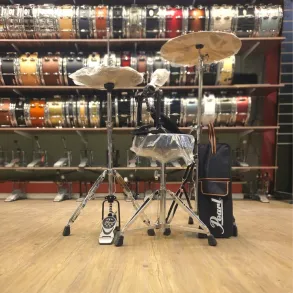 Bateria Pearl Roadshow 5 Cuerpos Bombo 22 Fierros + Platillos Red Wine