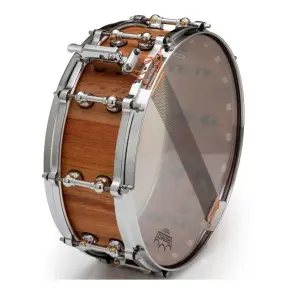 Redoblante Pearl Stavecraft de 14x6,5 Material Exotic Makha