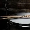 Palillos Vic Firth 5a AMERICAN CLASSIC® Hickory Punta Madera
