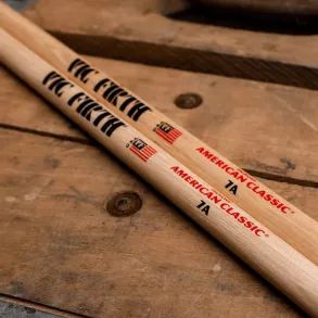 Vic Firth 7a Baquetas Palillos Hickory Punta De Madera