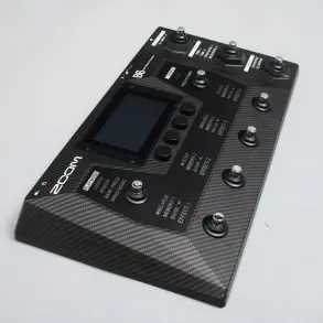 Pedalera Zoom B6 Multiefecto Bajo Con Pantalla Tactil a Color