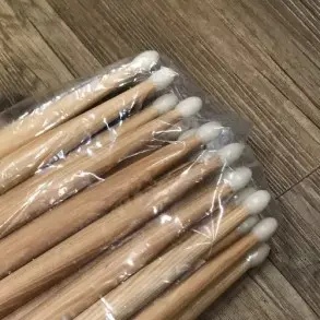 Palillos Promark Lau x 12 Unidades - 5B Punta Nylon