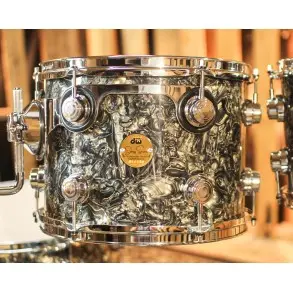 Batería DW Collector Series | 4 cuerpos Con Tom Flotante de 14x12 | Color Silver Abalone
