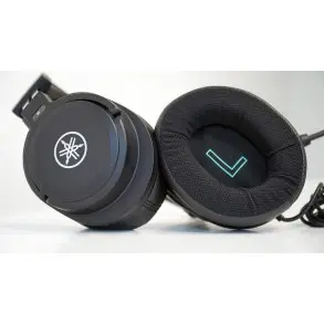 Auriculares Gamer Con Microfono Yamaha YH-G01 Color Negro