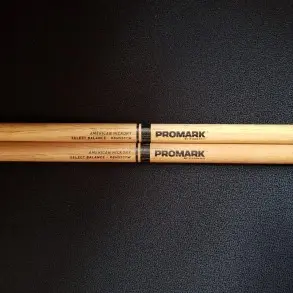 Palillos Promark Rebound Balance 550 5A - Punta Madera