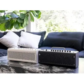 Amplificador Para Guitarra Electrica Yamaha THR30IIB WIRELESS Black Recargable