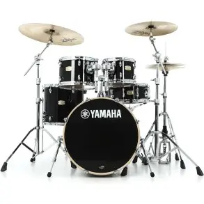 Batería Acústica Yamaha Stage Raven Black De 5 Cuerpos Con Bombo 22 | SBP2F5RB
