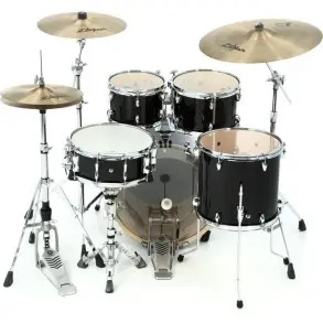 Batería Acústica Yamaha Stage Raven Black De 5 Cuerpos Con Bombo 22 | SBP2F5RB