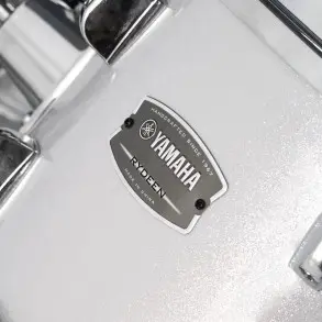 Batería Acústica Yamaha Rydeen De 5 Cuerpos Con Bombo 20 | Color Silver Glitter | RDP0F5SLG