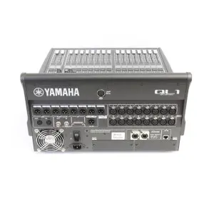 Mixer Digital Yamaha QL1 16 Entradas 8 Salidas