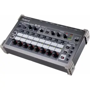 Roland M48 Mezclador Monitoreo Personal Par V-mixer