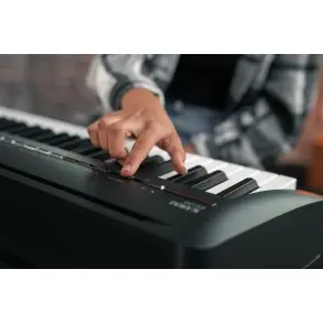 Piano Digital Kawai Es120 B 88 Teclas Bluetooth 25 Sonidos 195 Polifonia