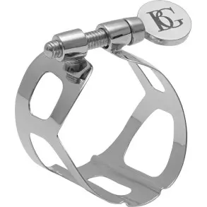 Abrazadera Bg Saxo Alto Plateada-Incluye Cubre Boquilla